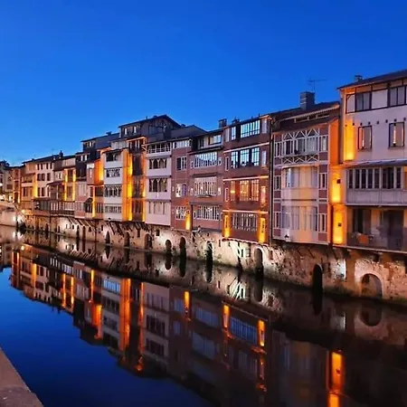 펜션 Maisonnette Independante 48m2 , Parking Prive, Calme & Confort